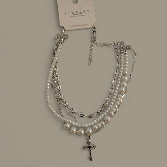 Multi layered necklace